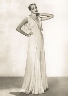 Cristobal Balenciaga, 20th Century Women, Madeleine Vionnet, Charles James, Lady Mary, Bias Cut Dress, 1930s Fashion, Man Ray