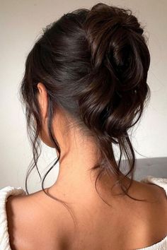 French Twist Updo Haircuts For Big Foreheads, Aussie Hair, Hairstyles For Thinning Hair, Curly Hair Goals, French Twist Updo, Twist Updo, Gorgeous Hairstyles, Updo Hairstyle, Men's Haircuts