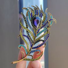 Exquisite Colorful Rhinestone Peacock Feather Brooches For Women Clothing Suit Elegant Luxury Office Peacock Feather Brooch, Scarf Buckle, Feather Brooch, Animal Brooch, Pin Jewelry, Peacock Feather, Rhinestone Brooches, Large Crystals, Wedding Party Dresses