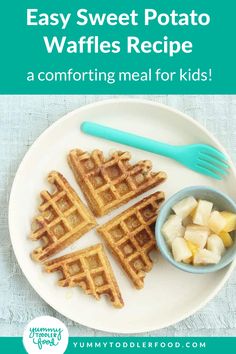 Sweet Potato Waffles with Fruit. With Text Reading: Easy Sweet Potato Waffles Recipe. Sweet Potato Waffles For Baby, Veggies For Breakfast, Potato Waffle Recipe, Sweet Potato Baby Food, Blw Recipes, Easy Sweet Potato, Baby Meals, Banana Waffles, Potato Waffles