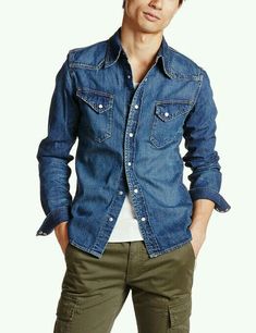 Mens Denim Shirt Outfit, Denim Jacket Men Outfit, Dark Denim Shirt, Denim Shirt Outfit, Denim Outfit Men, Mens Work Outfits, Smart Casual Menswear, Beams Plus, Mens Summer Outfits