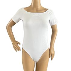 Women’s One Piece Body Suit White Size Large Nwot. Zara White Fitted Top, White Fitted Cotton Bodysuit, Fitted White Cotton Bodysuit, Zara Stretch Bodysuit, Zara White Fitted Bodysuit, Bustier Bodysuit, Black Bodysuit Longsleeve, Zara Bodysuit, Suit White