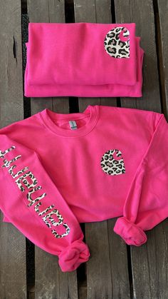 Workwear Inspired Carhartt Crewneck Sweatshirt Western Country Leopard Outdoors - Etsy Carhartt Hoodies, Western Hoodies, Country Fall Outfits, Carhartt Crewneck, Western Crewneck, Cute Crewneck Sweatshirt, Sweatshirt Western, Personalized Clothing, Pink Sweaters