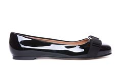 Ferragamo black Varina ballets, patent leather, bow detail, slip onComposition: 100% Patent Leather , Leather Sole Classic Evening Flats With Bow, Elegant Slip-on Flats With Bow, Elegant Ballet Flats For Office, Patent Leather Ballet Flats For Workwear, Chic Patent Leather Ballet Flats For Work, Chic Patent Leather Ballet Flats For Party, Black Slip-on Ballet Flats For Evening, Evening Slip-on Ballet Flats, Sleek Evening Slip-on Ballet Flats