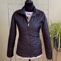 Brand New North Face Quilted Black Jacket. Size Xs, Worn Only Once! Sweater For Display Only. Black Quilted Jacket, Snow Jacket, Black North Face, The North Face Jackets, Black Quilt, North Face Jackets, North Face Jacket, Quilted Jacket, Black Jacket