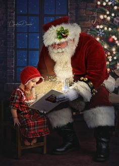 Christina Daniels Photography Santa Experience, Book Magic, Santa Mini, Christmas Portraits, Santa Photos, Christmas Shoot