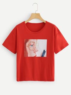 Girls Figure, Printed Tee Women, Room Things, Summer Tshirt, Creative Clothes, Printed Tshirt, Red Room, T Shirt World, V Neck Tank Top