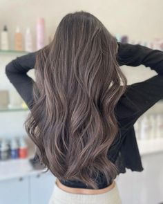 50 Ashy Brown Hair Balayage Looks With A Cool Girl Vibe Ashy Brown Hair Balayage, Cool Tone Brown Hair, Brown Hair Pale Skin, Dark Ash Brown Hair, Ash Brown Hair Balayage, Ashy Brown Hair, Highlights Brown Hair Balayage, Grey Brown Hair, Brown Hair Trends