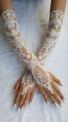 Lace Gloves Wedding, Alana Blanchard, Pola Bordir, Wedding Dress Accessories, Sleeve Tattoo