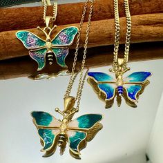 Colorful Butterfly Necklace for Special Days.  Various kinds of enameled butterflies. Unique enamel design, exquisite workmanship.  🦋Colorful butterflies are in our shop. For a variety of selection , please visit our shop at:  https://www.etsy.com/shop/NNGJewellery?section_id=46096155 Some gift options :  * Baby shower gift * Mom gift * Christmas gift * Birthday gift Butterfly Pendant is not allergic and does not contain nickel. Material: 925 ct silver, enamel Weight: 2.63 gr Size:  20 mm x 26 mm. They will come with a gift box. All orders will be shipped out within 1-2 business days after receiving the order. Shipping: Standard Shipping usually takes 2-4 Business days to the USA, 3-7 days to Canada, and 7-15 Business days to Europe and Australia.  Please message us for any more informati Dainty Butterfly Necklace, Blue Butterfly Necklace, Silver Butterfly Necklace, Dainty Butterfly, Butterfly Necklace Gold, Necklace Colorful, Colorful Butterfly, Green Butterfly, Butterfly Jewelry