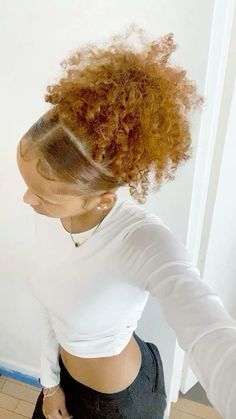 Easy Hairstyles For Thick Hair Black, Afro Hairstyles Ponytails, Curly Hairstyles For The Summer, Natural Hair Styles Black Women Short, Natural Hair Styles Ponytail, Quick Cute Hairstyles For Medium Hair, Curly Hairstyles 4b, Hairstyles For Type 4 Hair, Natural Hairstyles For Black Women 4c