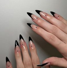 Black french with dots ☕️ Sharp Nails French Tip, Nail Inspo With Black, All Black Almond Nails, Witchy French Tip Nails, Goth French Tip, Black French Halloween Nails, Nail Black Tip, Almond Black Nails Design, Black French Stiletto Nails