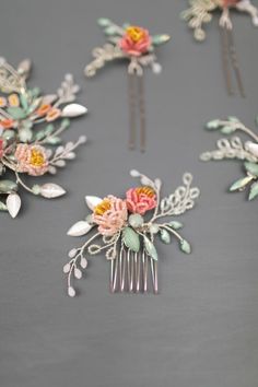 Wedding Hair Combs, Bridal Hair Combs, Flower Bridal Hair, Floral Wedding Hair, Everlasting Flowers, Silver Leaves, Bridal Hair Flowers, Wedding Hair Flowers