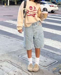 Summer Baggy Outfits, Omar Apollo, Pakaian Hipster, Classic Fits, Spring Streetwear, Tomboy Femme, Androgynous Outfits, Beanie Outfit, Mode Zara