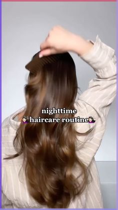 8 Hairstyles For When You're Running Late - Looking for easy hairstyles? Here are 8 hairstyles to do when you're running late. Lazy Girl Hairstyles, Choppy Bob Haircuts, Night Hairstyles, Amazon Influencer, Choppy Bob