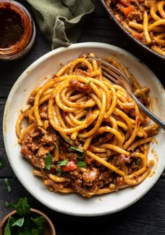 One Pot Harissa Pasta Bolognese Harissa Pasta, Pasta With Tomato Sauce, Free Pantry, Pasta Noodle Recipe, Pasta Bolognese