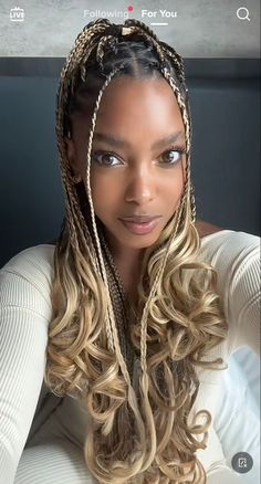 Aesthetic Braided Hairstyles For Black Women, Blonde Braids French Curls, Goddess Braids French Curl, Blonde Braids Curly Ends, Blond French Braids, French Braids Curls, French Braid Black Women, French Braids Black Women, Braids For Black Women 2023