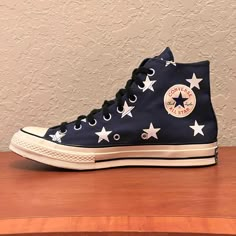 Excellent Condition Never Worn Size 9 Men Size 11 Women Converse With Stars, Pretty Converse, Converse Shoes High Top, Painted Canvas Shoes, Pretty Sneakers, Star Boots, Blue Converse, Converse Chuck 70, Blue Stars