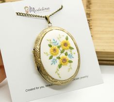 This is a handcrafted personalized locket necklace with 2 photos/messages inside, a detailed design from clay and metal base. Best gift ideas for mother, wife, sister, aunt, daughter, or grandmother for Mother's Day, wedding, her birthday, or other occasions. 🍃HANDCRAFTING AND PROCESSING TIME This jewelry is already made and is ready to be personalized with photos/text for you. I create by hand each piece of jewelry, the design is intricate and delicate. The time to create such jewelry is long, White Wedding Locket Jewelry, Flower Shaped Locket Jewelry For Wedding, Flower Shaped Locket Necklaces For Weddings, Flower Pendant Locket Jewelry For Wedding, Floral Wedding Locket Jewelry, Flower Shaped Wedding Locket Jewelry, Wedding Jewelry Flower Locket Pendant, Wedding Flower Pendant Locket Jewelry, Wedding Flower Locket Jewelry