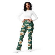 'Daisy Flowers' Flare leggings Daisy Flower Design, Yoga Pants With Pockets, Leggings With Pockets, Daisy Flowers, Pants With Pockets, Flare Leggings, Zip Up Hoodies, British Indian, Daisy Flower