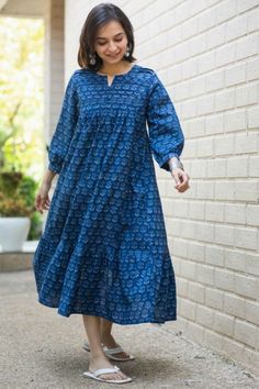 Kala Cotton Dresses, Cotton Dresses Indian, Cotton Dresses Summer Casual, New Style Kurti Design, Cotton One Piece Dresses, Long Cotton Kurti, Simple Cotton Dress, Cotton Dress Pattern Indian, Cotton Frock