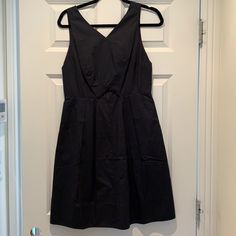 Black Sundress With Triangle Cut-Out Detail At Waist In Front. Pockets, Box Pleating Around Skirt And Fully Lined. Never Worn Perfect Condition Black Sundress, Madewell Dresses, Box Pleats, Size 8 Dress, Sundress, Madewell, Cut Out, Womens Dresses, Skirt