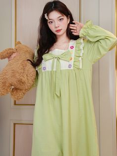 This price is for a nightgown only, others are not included.   	 		 			Size 			S 			M 			L 		 		 			Full Length 			105 			108 			111 		 		 			Bust 			96 			100 			104 		 		 			Sleeve Length 			55 			56 			57 		 		 			Shoulders 			41 			42 			43 		 		 			Height 			155-160cm 			160-165cm 			165-170cm 		 		 			Weight 			60KG 			70KG 			80KG Cute Long Sleeve Summer Sleepwear, Cute Long Sleeve Sleepwear For Summer, Spring Long Sleeve Sleepwear, Cotton Nightgown For Spring Pajama Party, Spring Long Sleeve Nightgown For Loungewear, Summer Long Sleeve Sleep Nightgown, Long Sleeve Bedtime Dress For Spring, Cute Green Cotton Sleepwear, Spring Long Sleeve Nightgown For Bedtime