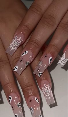 Hallow Nails, Ravens Nails, Halloween Nail Ideas, Horror Nails, Cute Halloween Nails, Girly Acrylic Nails, Cute Acrylic Nail Designs