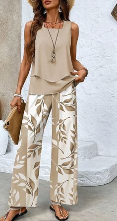 Top With Pants, Over 60 Fashion, 60 Fashion, Casual Summer Tops, Summer Fashion Outfits, Casual Top, Two Piece Set, Comfy Casual, Summer Top