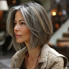 40 Low Maintenance Haircuts for Women Over 50 Hair 50, Mom Hair, Short Silver Hair, Chin Length, Shorter Hair, Gray Hair Cuts, Hair 2024