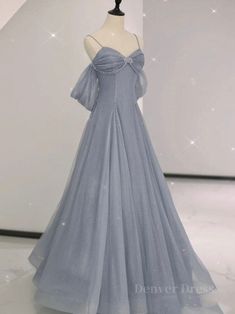 Gray A line tulle off shoulder prom dress Off Shoulder Prom Dress, Grey Evening Dresses, A Line Evening Dress, Corset Dress Prom, Long Evening Dress, Short Prom Dress, فستان سهرة, Modieuze Outfits, Short Prom