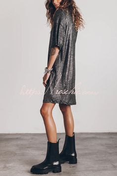 Mini Shirt Dress, Round Collar, Mini Black Dress, Fitness Fashion, Collar Styles, Casual Wear, Types Of Sleeves, Cool Outfits, Loose Fitting