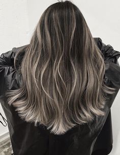 Hair Color Underneath, Grey Highlights, Hair Color Streaks, Hair Streaks