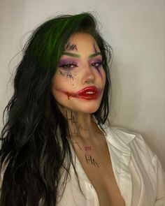 Hallowen Schminke, Joker Halloween Makeup, Joker Halloween Costume, Halloweenský Makeup, Joker Halloween, Joker Makeup, Classy Halloween Costumes, Joker Costume