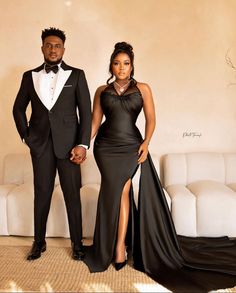 Veekee James, Engagement Photo Shoot Poses, Pre Wedding Photoshoot Outfit, Visionary Fashion, Pre Wedding Shoot Ideas, African American Weddings, Wedding Court, Couple Photoshoot Poses, Event Outfit