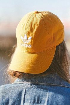 Slide View: 1: adidas Originals Relaxed Strapback Baseball Hat Club Outfits For Women, Womens Fashion Edgy, Urban Wear, Cute Hats, Womens Fashion For Work, Mellow Yellow, Urban Outfits, Club Outfits