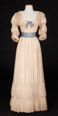 Blue Sash, Paulette Goddard, Old Dress, Rococo Fashion, Chemise Dress, Sisters Dress, Old Fashion Dresses, 18th Century Fashion