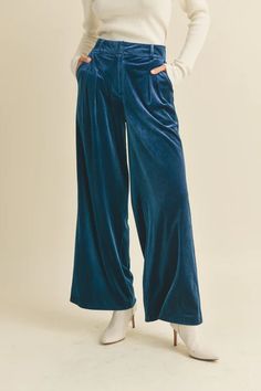 Slip into these on-trend ocean-blue velvet pants and turn up the heat! Perfect for a unique and statement-making look, these wide-leg pants are stylish and comfortable! Sizing: Small 0-4 Medium 6-8 Large 10-12 Velvet Trousers Outfit, Wide Leg Velvet Pants, Blue Velvet Pants, Trouser Outfit, Leopard Print Sweater, Velvet Trousers, Pants Large, Velvet Pants, Turn Up