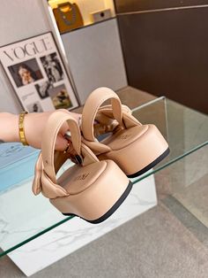 Size: 35-47 It comes with Dust box, Care manual, Tag, and Paper bag.Size Guide: Flat Leather Sandals For Shopping, Leather Sandals With Round Toe For Shopping, Louis Vuitton Sandals, Louis Vuitton Boots, Greek Fashion, Childrens Shoes, Lanvin, Luxury Shoes, Giuseppe Zanotti