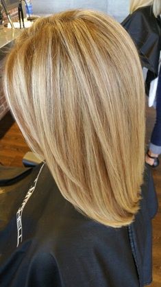 Buttery Blonde Hair, Shades Blonde Hair, Long Straight Bob, Hair With Highlights Blonde, Warm Blonde Hair, Wigs Blonde, Buttery Blonde, Hair Highlights And Lowlights