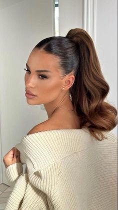 Medium Length Slick Back Ponytail, Up Hairstyles Medium Hair, High Hairstyles For Short Hair, Low Pony Bun Hairstyles, Evening Ponytail Hairstyles, Bridal Hairstyle Ponytail, Wedding Hairstyles Updo Ponytail, High Bridal Ponytail, Simple Hair For Wedding