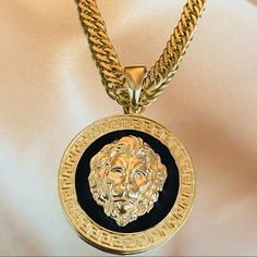 Item Details: -Chain Width: 5.5mm -Chain Thickness: 1.5mm -Coin Width: 34.5mm Black Pendant Jewelry With Rope Chain, Elegant Black Curb Chain Jewelry, Classic Black Jewelry With Gold Chain, Elegant Black Rope Chain Necklace, Black Medallion Metal Jewelry, Black Metal Medallion Jewelry, Ancient Symbols Of Power, Greek Medusa, Medusa Face