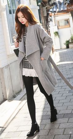 Trending Winter Korean Style 360 Best asian style/ winter images | Asian Fashion, Korean Fashion Korean Winter Fashion Outfits, Workwear Ideas, Korean Winter Outfits, Korean Fashion Winter, Fashion Feminine, Winter Fashion Coats, Winter Capsule, Winter Images, Fashion Trends Winter