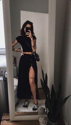 Look Grunge, Summer Goth, Mode Boho, Neue Outfits, Looks Black, Komplette Outfits