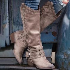 Lace Knee High Boots, Cowgirl Vintage, High Heel Stiefel, Popular Boots, Buckle Boots, Martin Boots, Round Toe Heels, Thick Heels, Amelie