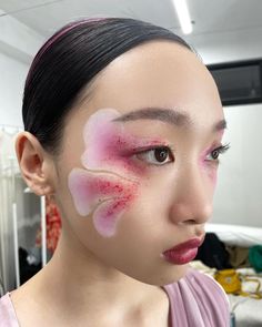 Flower Makeup, Avant Garde Makeup, Unique Makeup, Chanel Makeup, Creative Makeup Looks, Instagram Makeup, Style Photo, Photo Makeup, The Shot