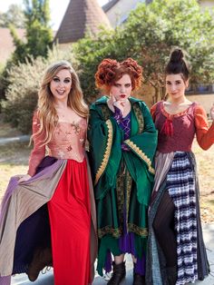 Trunk Or Treat Sanderson Sisters, Hocus Pocus Sisters Costumes, Hocus Pocus 2 Costumes, Halloween Costumes Sisters Women, Hocus Pocus Costumes Diy, Halloween Costumes For 3 Sisters, Hocus Pocus Cosplay, Hocus Pocus Witches Costumes, Hocus Pocus Costumes For Women