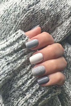 Bride Indian, Unghie Sfumate, Wedding Nails Glitter, January Nails, Winter Nails Acrylic, Nail Colors Winter, Colorful Nail Designs, Short Acrylic Nails Designs