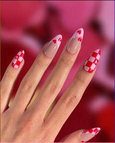 Kitsch Nails, Pattern Nails, Uñas Ideas, Nail Short, Checkered Nails, Mani Ideas, Retro Nails, Valentine Nail Art, Season Of Love