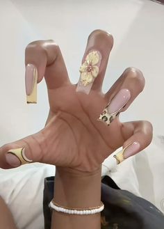 Yellow Nails, 3d Nails, Acrylic Nail Designs, Nude Nails, French Nails, White Nails, Winter Nails, Long Nails, Spring Nails